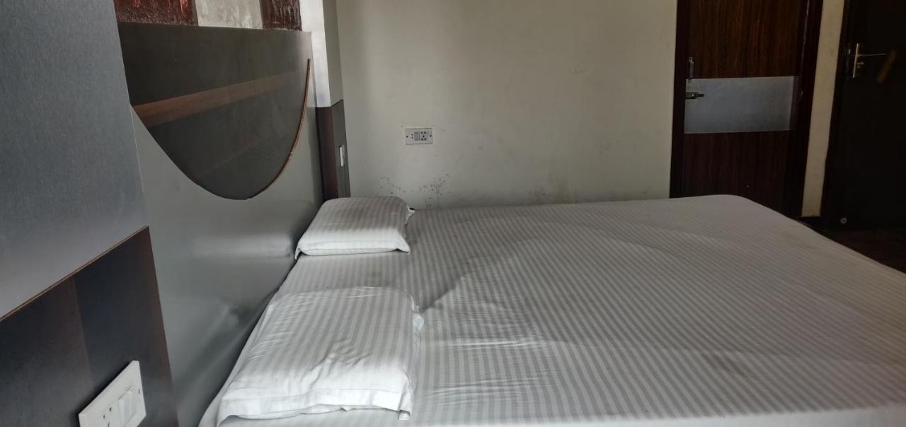 Hotel Shakuntala Katra  Exterior photo